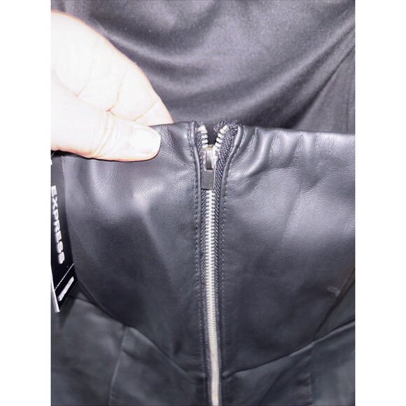 Express Faux Leather Romper Black New Strapless Pockets Belted Lined Cuffed 14 - Picture 7 of 9